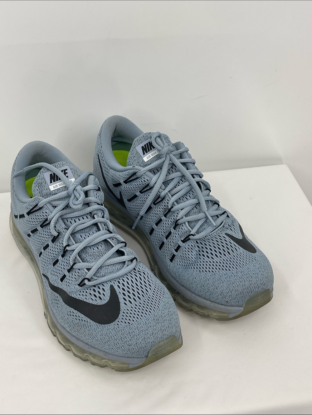Nike AIR MAX 2016 Men’s SIZE 12 Light Gray Athletic Running Shoes
